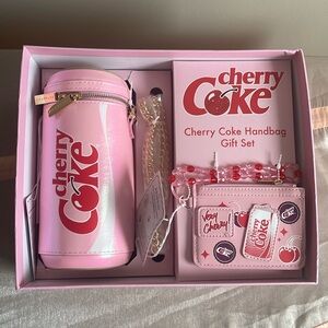 Cherry 🍒 Coke handbag gift set by “Skinny Dip” NWIB